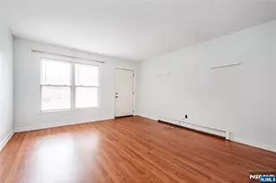 197 Fort Lee Rd, Teaneck Township, NJ 07666 - Photo 4