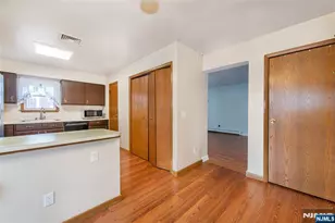 197 Fort Lee Rd, Teaneck Township, NJ 07666 - Photo 10