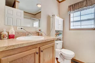 17 E 6th St, Moonachie, NJ 07074 - Photo 12