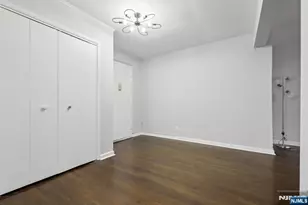 2160 Center Ave 4N, Fort Lee, NJ 07024 - Photo 8