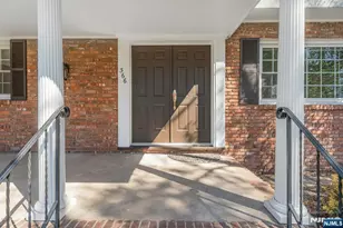 366 Valley View Ave, Paramus, NJ 07652 - Photo 4