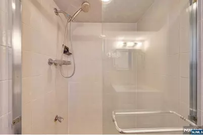 366 Valley View Avenue, Paramus, NJ 07652 - Photo 32