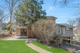 366 Valley View Ave, Paramus, NJ 07652 - Photo 48