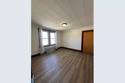 60 Chamberlain Avenue 2 #2, Elmwood Park, NJ 07407 - Photo 4