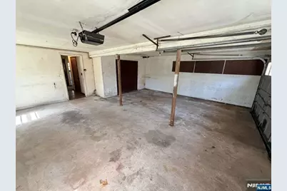 32 Lake Drive, Par-troy Hills Twp., NJ 07005 - Photo 34