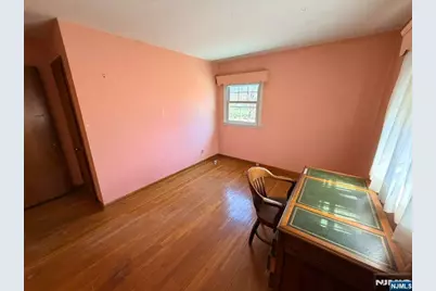 32 Lake Drive, Par-troy Hills Twp., NJ 07005 - Photo 12