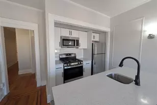 85 Anderson Street C6, Hackensack, NJ 07601 - Photo 1