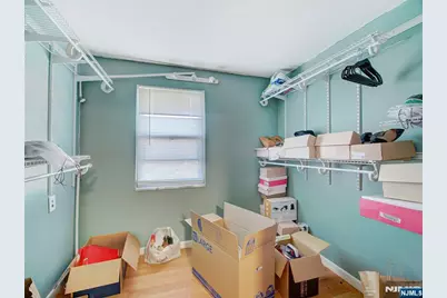 475 Dewey Avenue, Saddle Brook Township, NJ 07663 - Photo 14