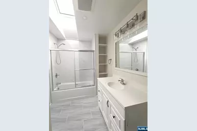 1533 John Street, Fort Lee, NJ 07024 - Photo 6