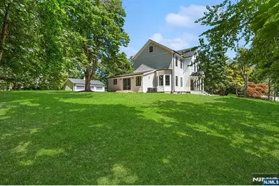 175 Crescent Avenue, Allendale, NJ 07401 - Photo 46