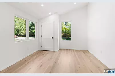 175 Crescent Avenue, Allendale, NJ 07401 - Photo 30