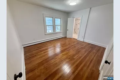 131 W Ramapo Avenue, Mahwah, NJ 07430 - Photo 12