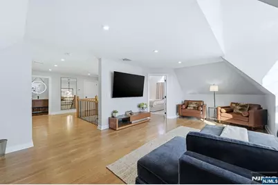 204 Bearwoods Road, Park Ridge, NJ 07656 - Photo 24