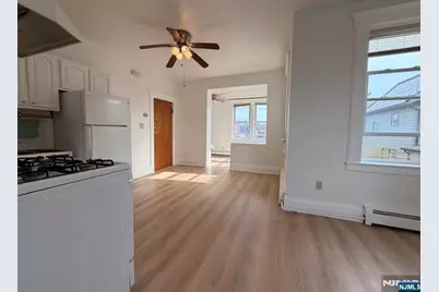 536 Lake Avenue Apt 4 #Apt 4, Lyndhurst Township, NJ 07071 - Photo 6