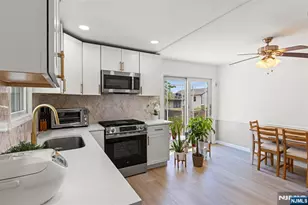 60 16th Ave, Elmwood Park, NJ 07407 - Photo 8