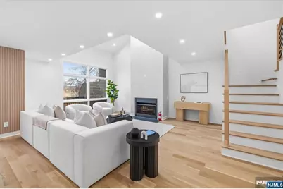 370 French Court, Teaneck Township, NJ 07666 - Photo 2