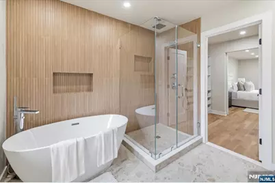 370 French Court, Teaneck Township, NJ 07666 - Photo 22