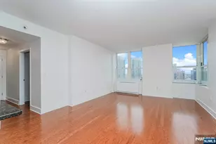88 Morgan Street 3701, Jersey City, NJ 07302 - Photo 2