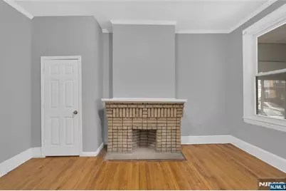 106 11th Street, Newark, NJ 07107 - Photo 8