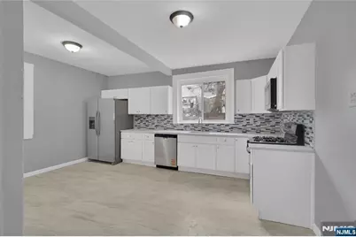 106 11th Street, Newark, NJ 07107 - Photo 12