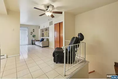 6107 Palisade Avenue, West New York, NJ 07093 - Photo 10