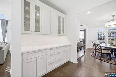 8 Ranch Lane, Closter, NJ 07624 - Photo 10