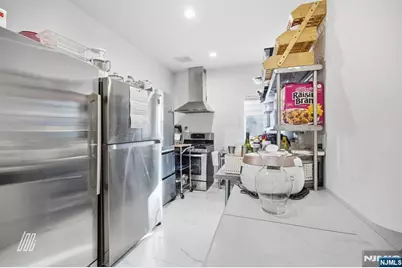 8 Ranch Lane, Closter, NJ 07624 - Photo 18