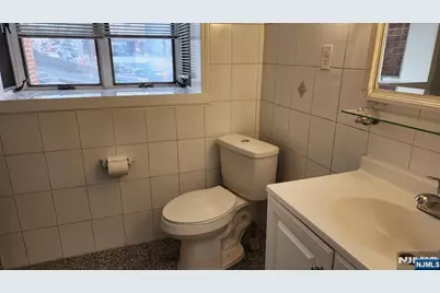 50 Columbia Avenue 2nd Floor #2nd floor, Palisades Park, NJ 07650 - Photo 8
