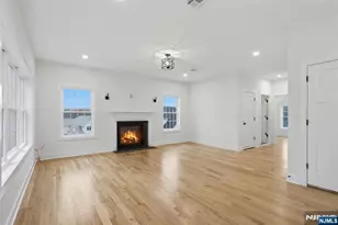 16 McDonald Ct, New Windsor, NY 12553 - Photo 8