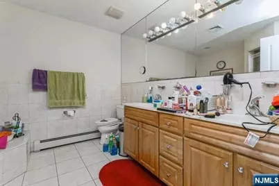 341B E Columbia B #B, Palisades Park, NJ 07650 - Photo 14