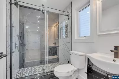 6 Clinton Place, Woodcliff Lake, NJ 07677 - Photo 24