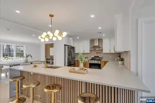 6 Clinton Pl, Woodcliff Lake, NJ 07677 - Photo 10