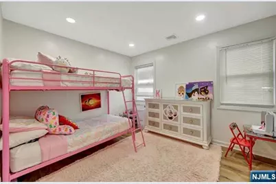 167 Rockwood Place, Englewood, NJ 07631 - Photo 10