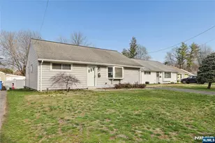 478 Riverside Terrace, Rutherford, NJ 07070 - Photo 2