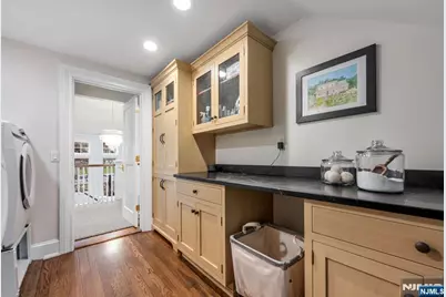 241 Grove Street, Ramsey, NJ 07446 - Photo 38