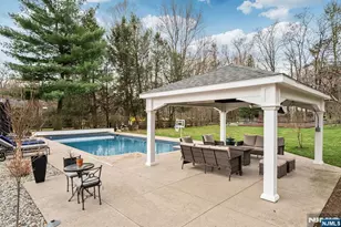 241 Grove St, Ramsey, NJ 07446 - Photo 44