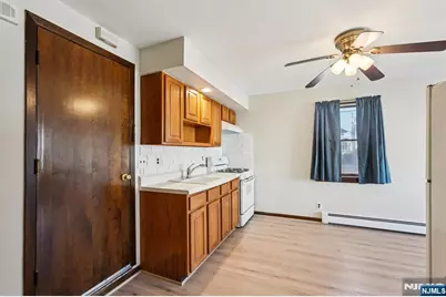 98 Lester Street, Wallington, NJ 07057 - Photo 18