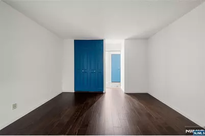 300 Winston, Cliffside Park, NJ 07010 - Photo 12