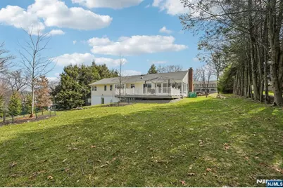 300 Briarwood Drive, Wyckoff Township, NJ 07481 - Photo 28