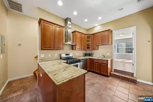 364 New York Ave 3, Jersey City, NJ 07307 - Photo 8