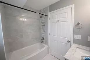 231 12th St, Newark, NJ 07107 - Photo 10