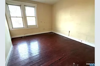 66 Scheerer, Newark, NJ 07112 - Photo 14