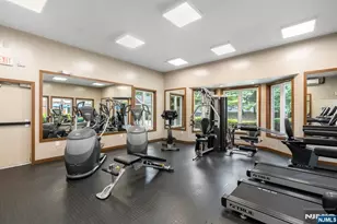 316 Thornton Ct T316, Edgewater, NJ 07020 - Photo 42