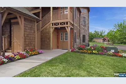 2 Pine Crescent 14 #14, Vernon, NJ 07462 - Photo 2