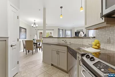 2 Pine Crescent 14 #14, Vernon, NJ 07462 - Photo 12