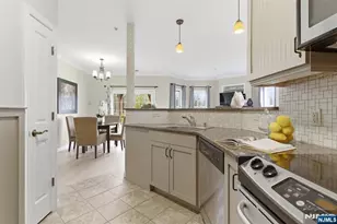 2 Pine Crescent 14, Vernon, NJ 07462 - Photo 12