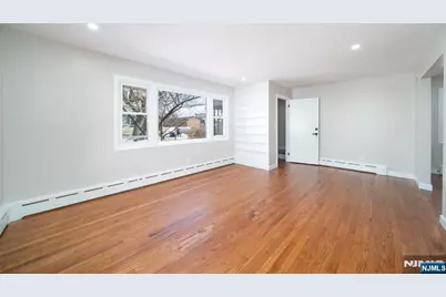 104 Hayward Place, Wallington, NJ 07057 - Photo 8