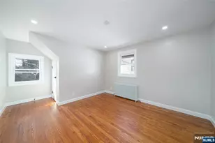 104 Hayward Pl, Wallington, NJ 07057 - Photo 22