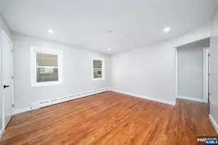 104 Hayward Pl, Wallington, NJ 07057 - Photo 10