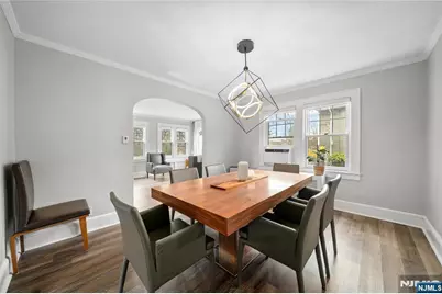 243 Jefferson Avenue, Cresskill, NJ 07626 - Photo 8